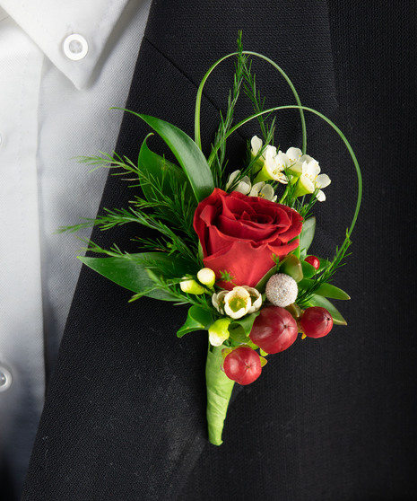 The red rose may be changed to pink, yellow, or white.