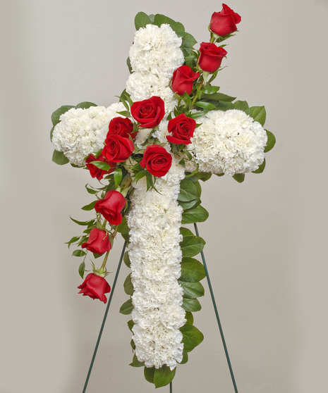 Rose Heart Wreath  Funeral Flowers Evansville IN